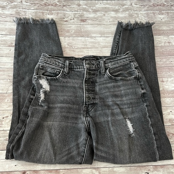 Lucky Brand High Rise Drew Mom Button Fly Jean Fredericksburg Ct Distressed Grey - Picture 4 of 14